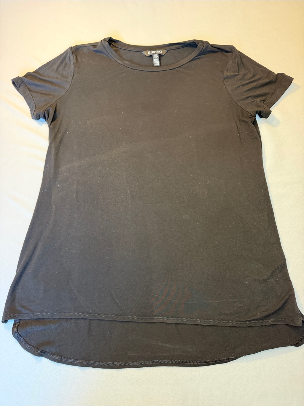 Ellen Tracy Black Short Sleeve Scoop Neck Tee